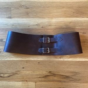 Leatherrock Dark Brown Leather Waist Belt.